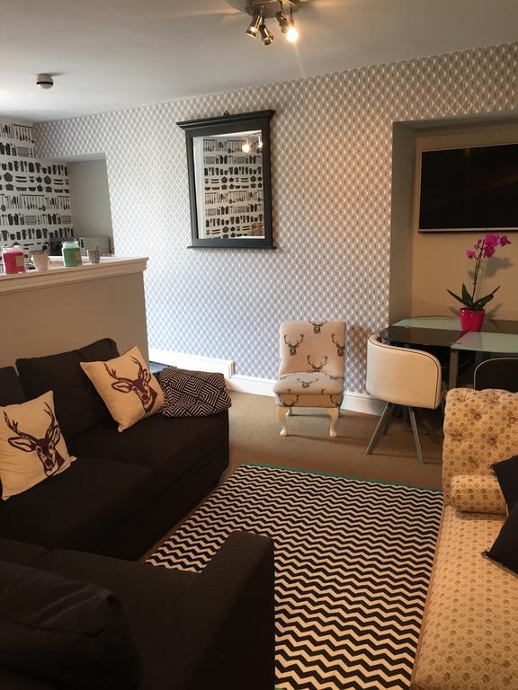 Central City 1 Bed Apartment Бат Екстериор снимка