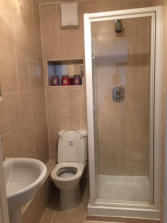 Central City 1 Bed Apartment Бат Екстериор снимка