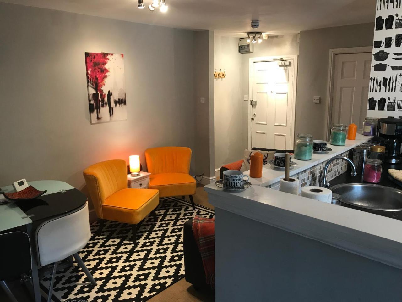 Central City 1 Bed Apartment Бат Екстериор снимка